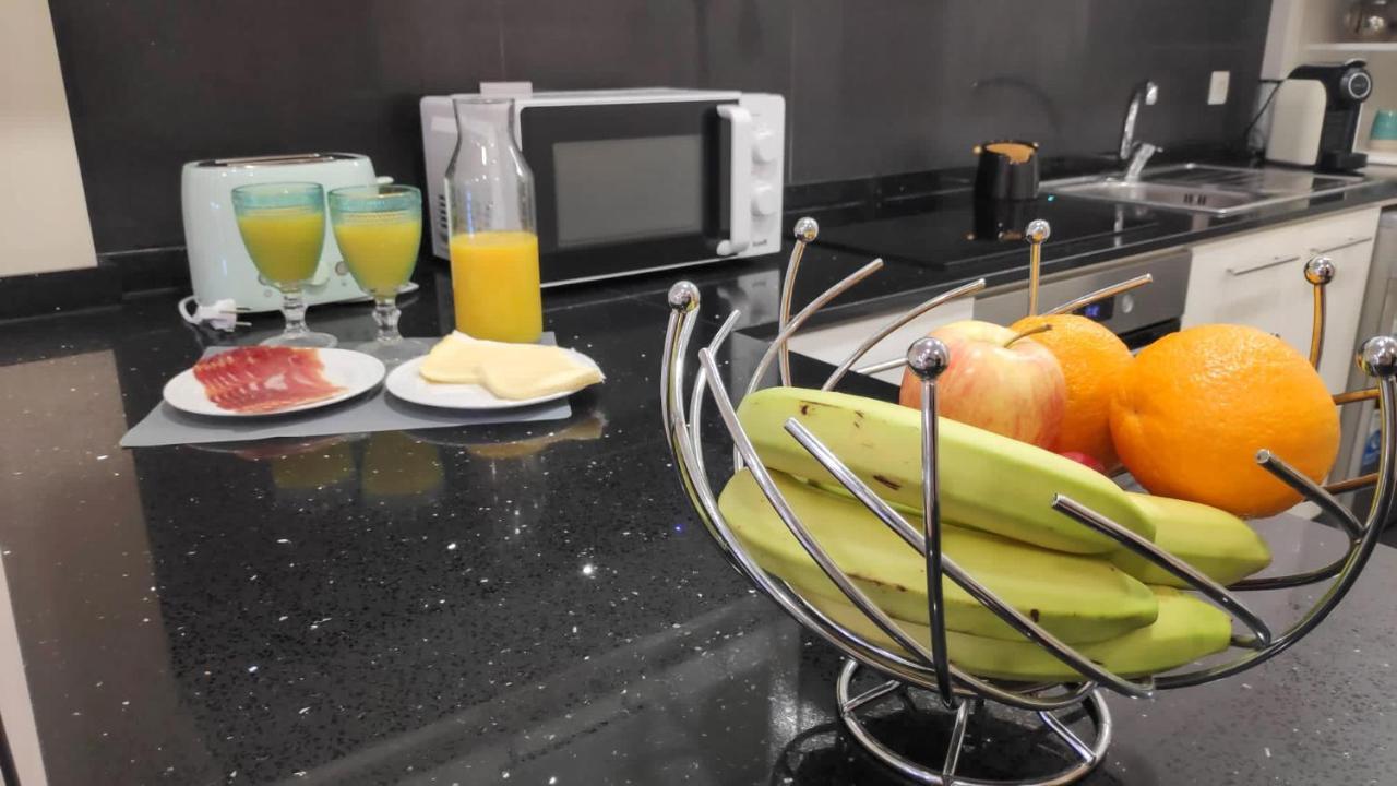 Porta 116 - Free Private Parking Apartment Vila Real Luaran gambar